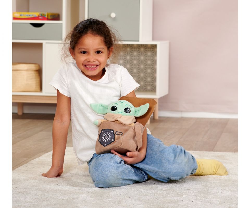 Peluche Disney 'Star Wars : The Mandalorian' - Baby Yoda - 25cm